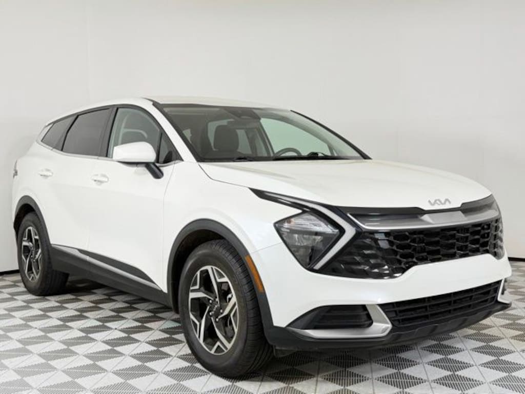 Used 2023 Kia Sportage LX SUV