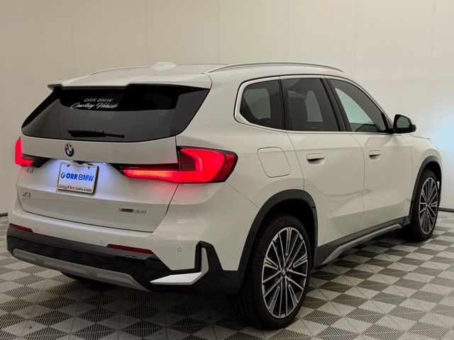 2025 BMW X1 28i - Photo 10