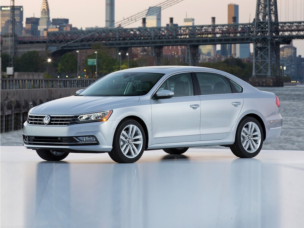 Used 2019 Volkswagen Passat 2.0T Wolfsburg Edition Sedan