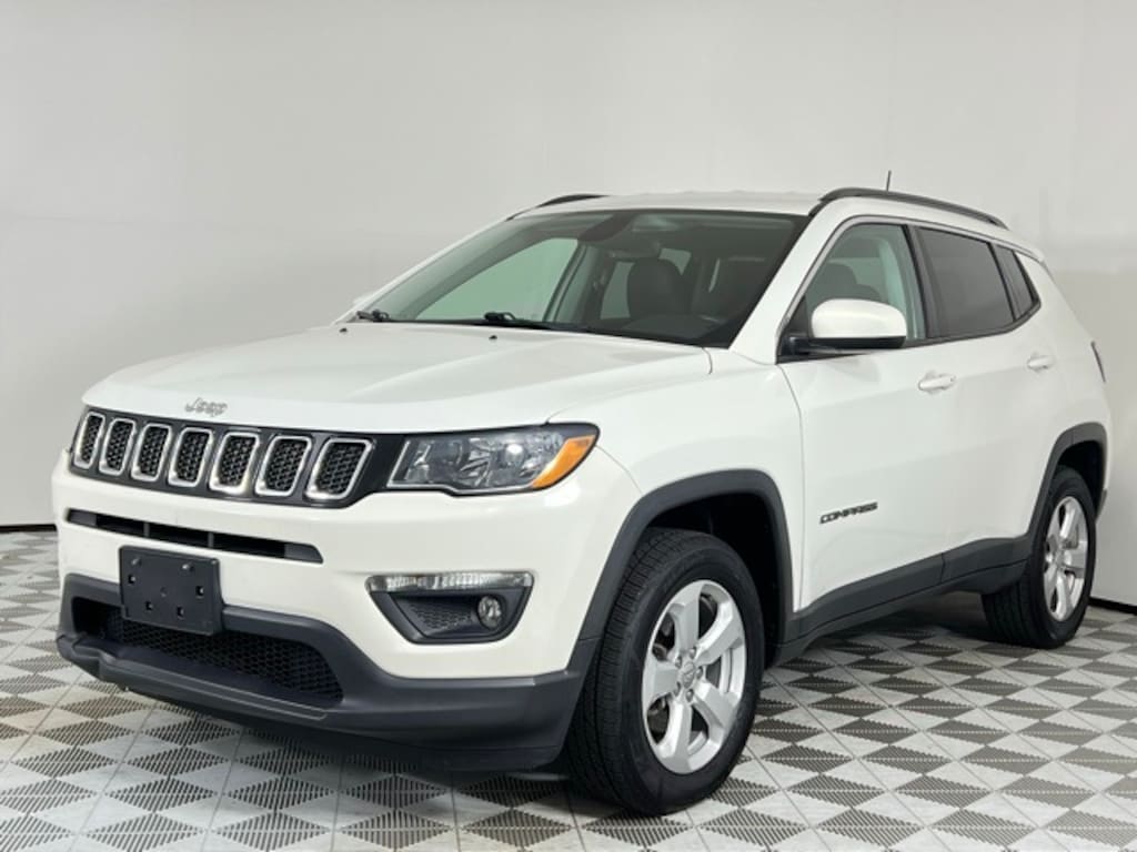 Used 2019 Jeep Compass Latitude 4x4 SUV