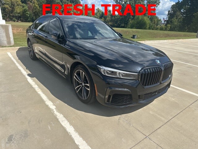 2022 Bmw 750i xDrive photo 2