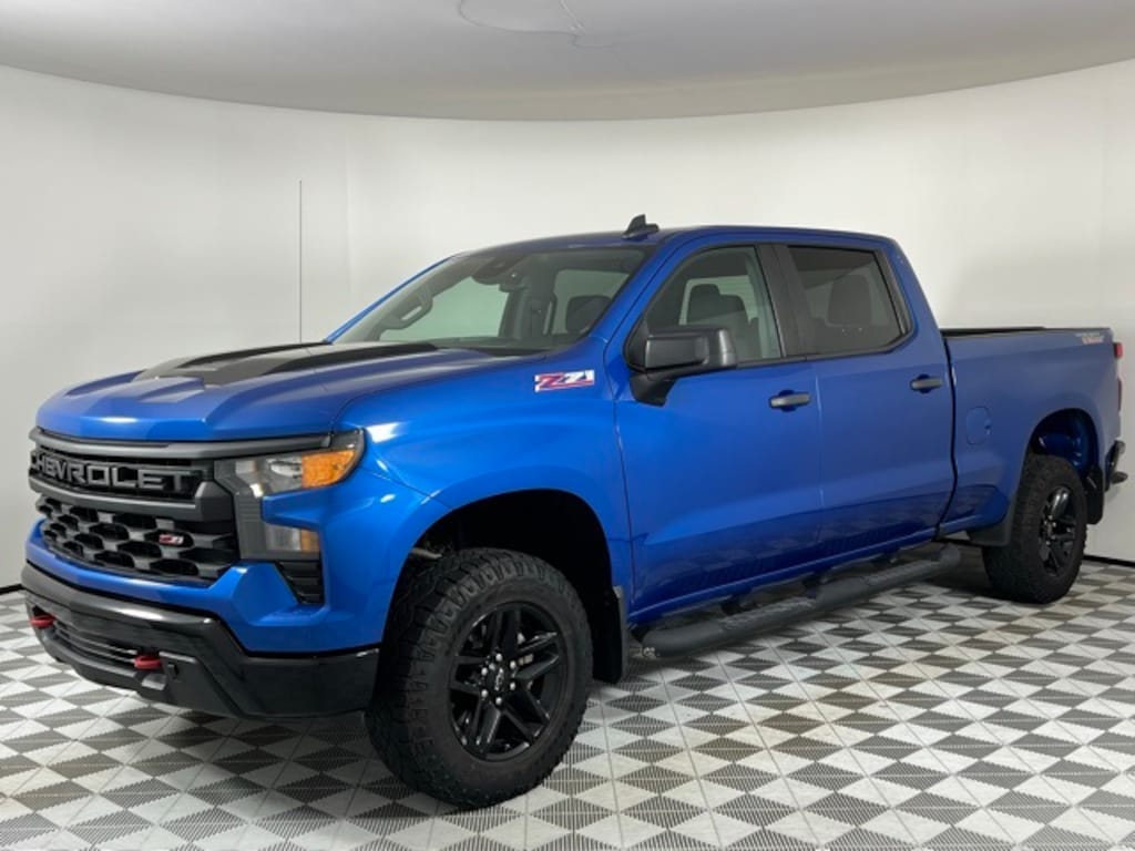 Used 2022 Chevrolet Silverado 1500 Custom Trail Boss Truck Crew Cab