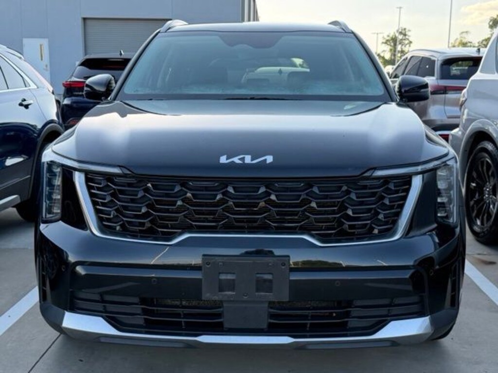 Used 2024 Kia Sorento S SUV