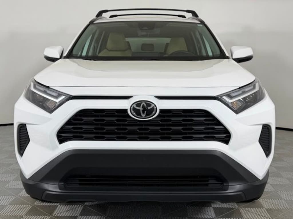 Used 2025 Toyota RAV4 XLE SUV