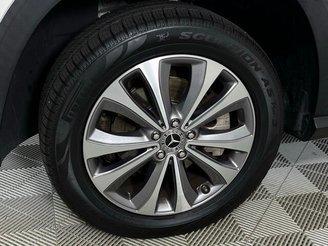 2021 Mercedes Benz GLE 350 photo 3