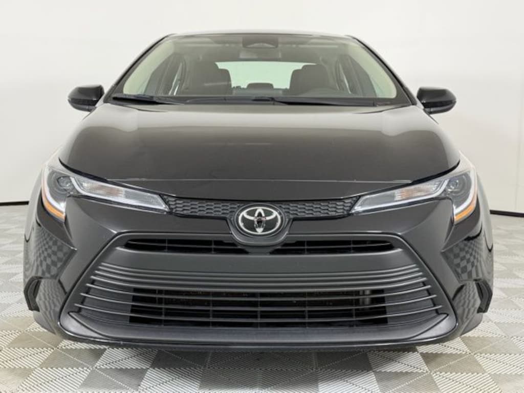 Used 2024 Toyota Corolla LE Sedan