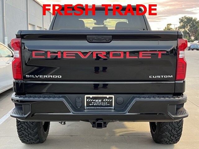 2023 Chevrolet Silverado 1500 Custom photo 4