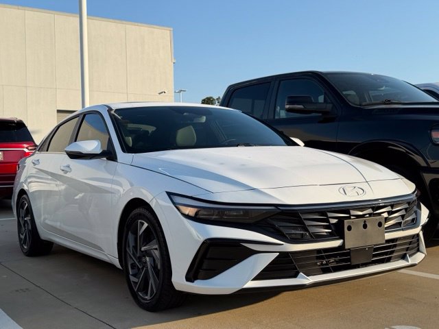 2025 Hyundai Elantra Hybrid