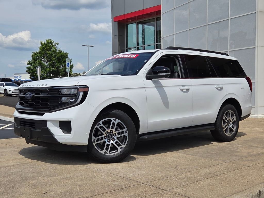 2025 Ford Expedition Active 4x4's photo