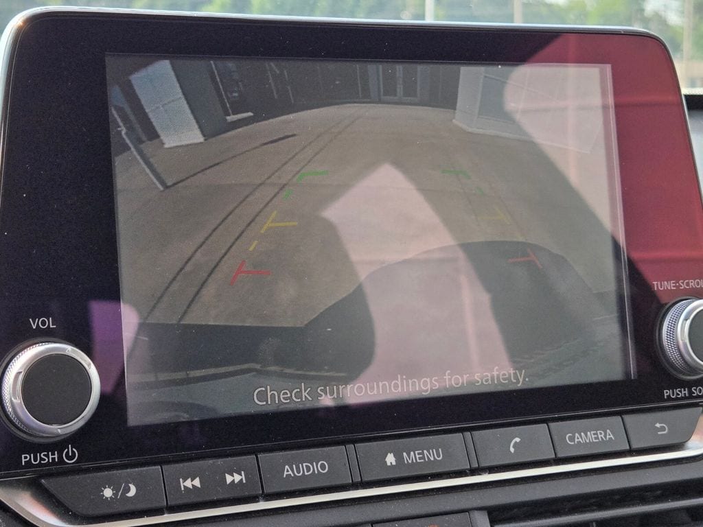 2025 Nissan Altima SV - Photo 24