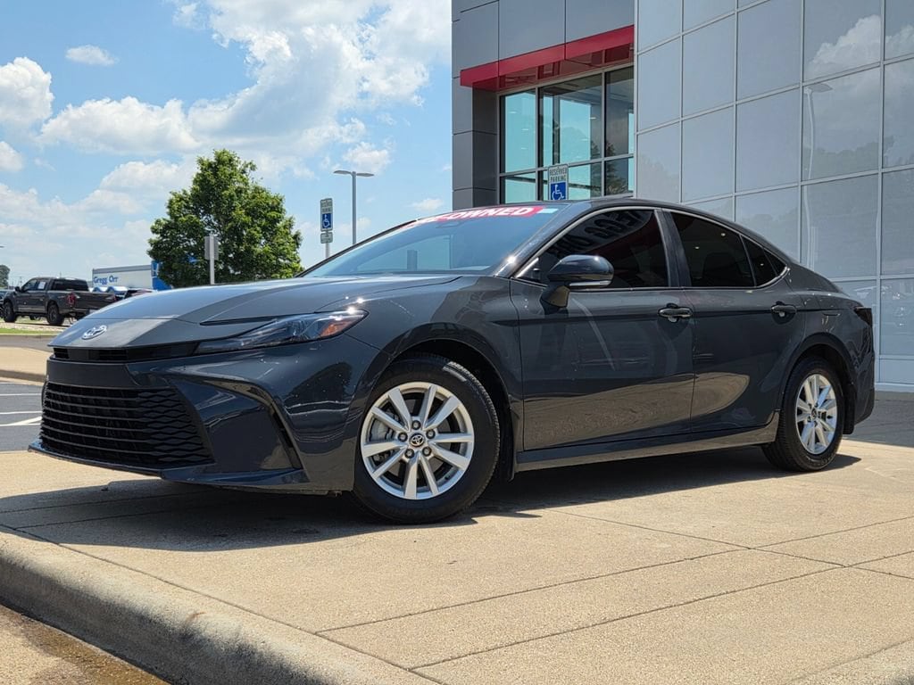 2025 Toyota Camry Sedan 