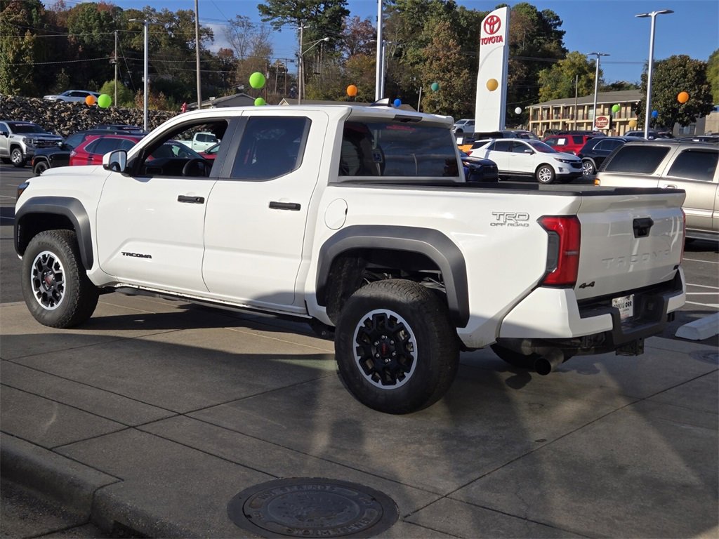 2024 Toyota Tacoma Limited photo 3