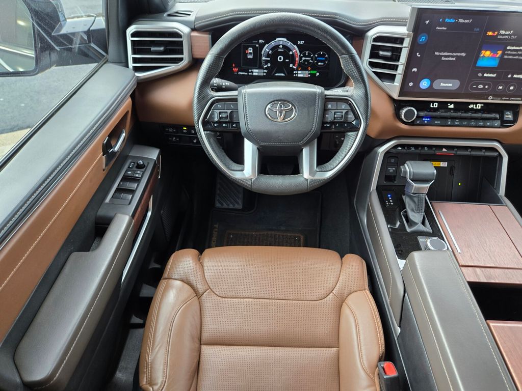 2024 Toyota Tundra 1794 Edition - Photo 16