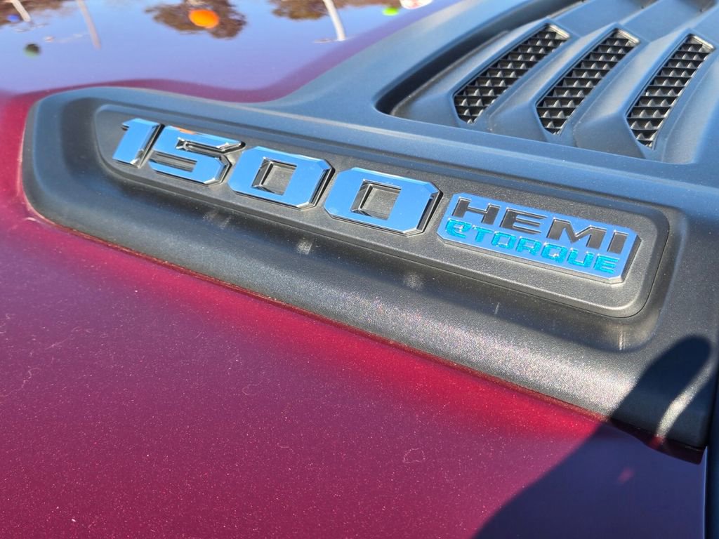 2022 RAM Ram 1500 Pickup Laramie - Photo 11