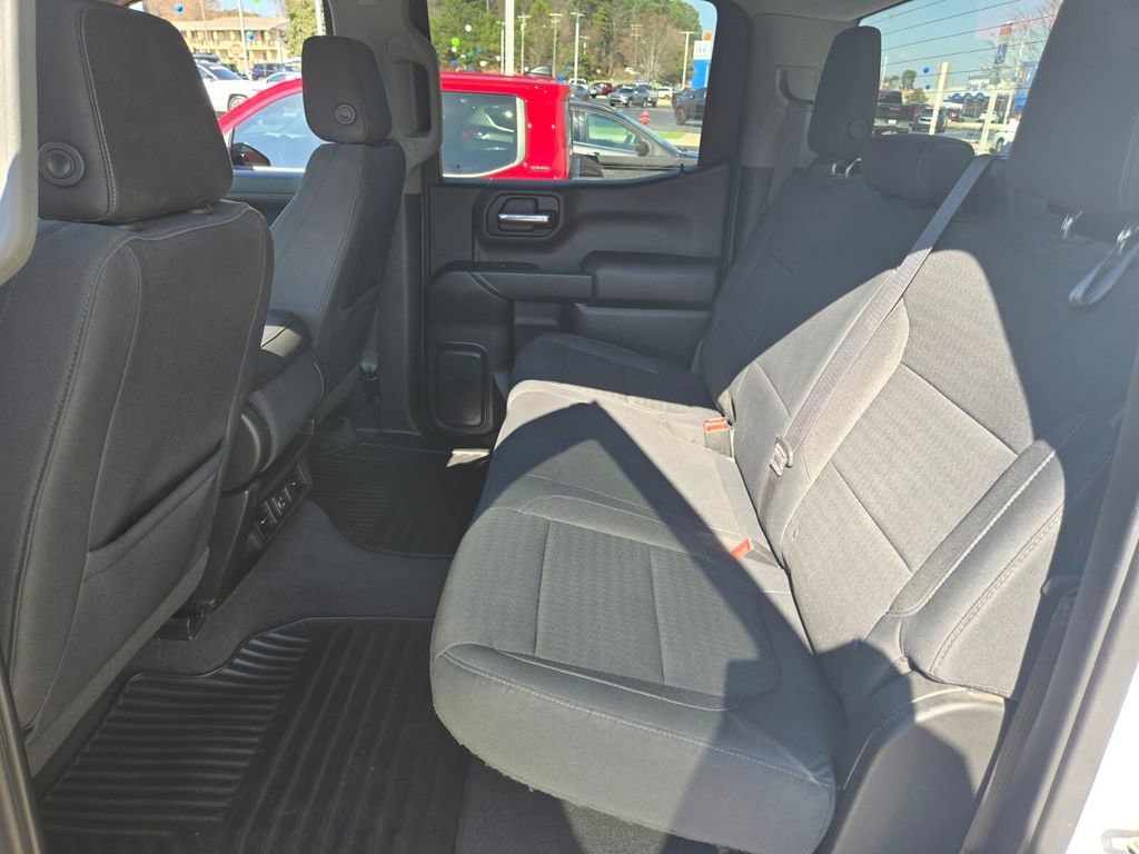 2019 Chevrolet Silverado 1500 LT - Photo 12
