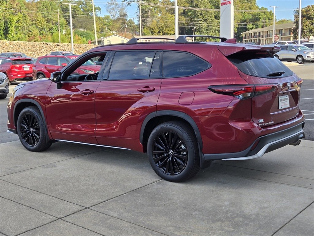 2024 Toyota Highlander XSE photo 3