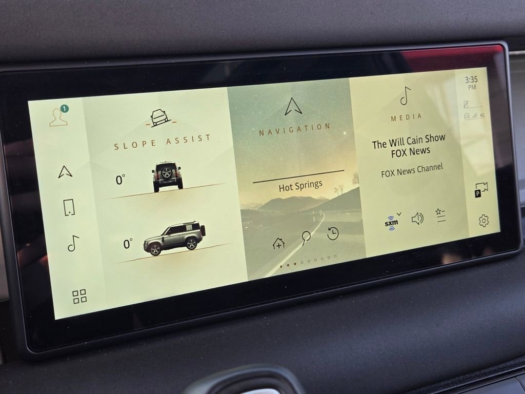 2024 Land Rover Defender S - Photo 26