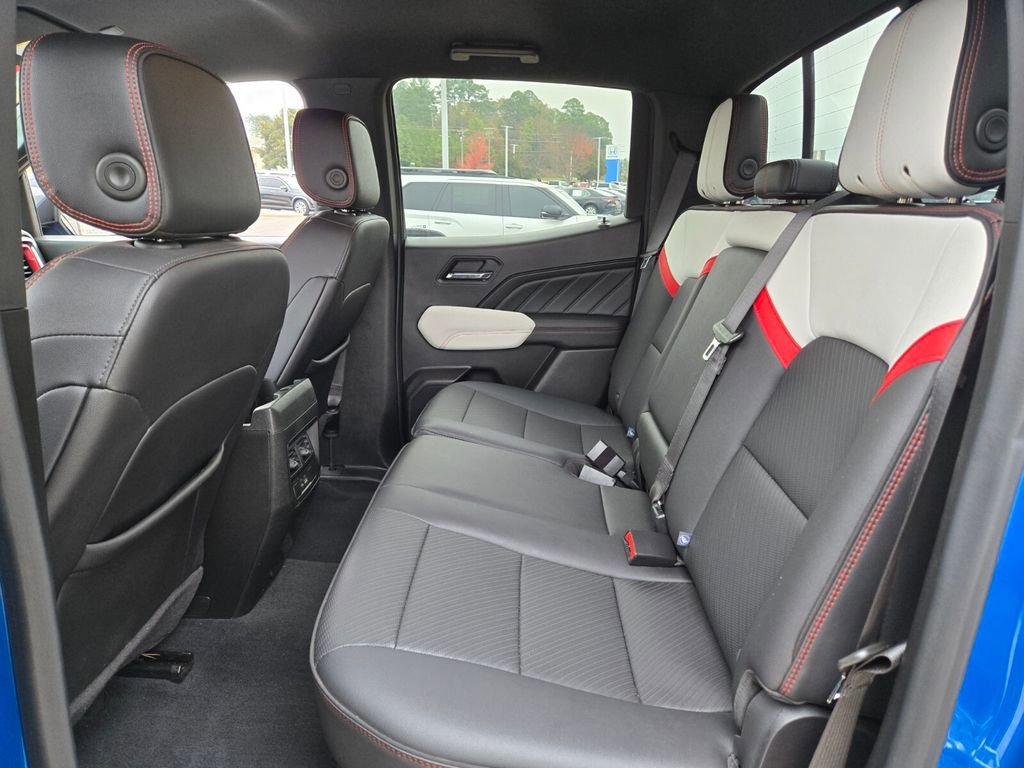 2024 GMC Canyon AT4X - Photo 15