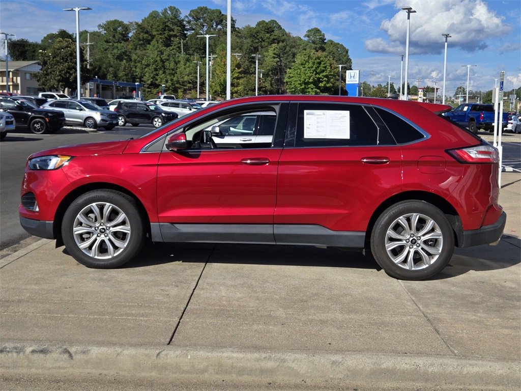 2024 Ford Edge Titanium photo 3