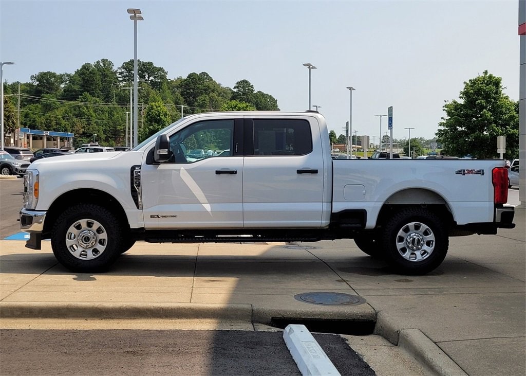 Used 2023 Ford F-250 Super Duty XLT with VIN 1FT7W2BT9PEE18022 for sale in Little Rock