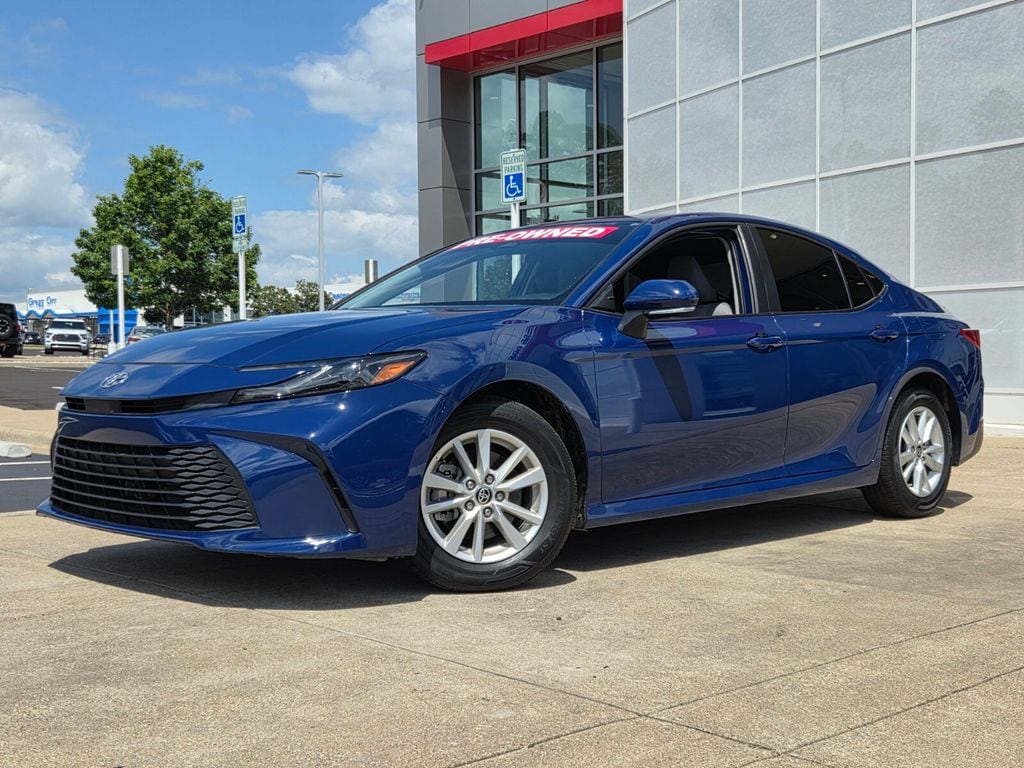2025 Toyota Camry Sedan 