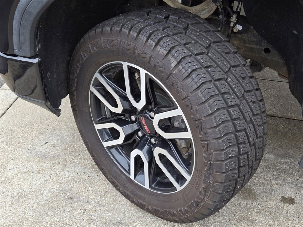 Used 2021 GMC Sierra 1500 AT4 with VIN 3GTP9EEL4MG334313 for sale in Little Rock