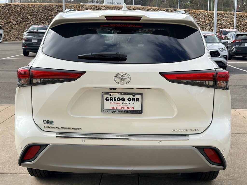 Used 2021 Toyota Highlander Platinum SUV