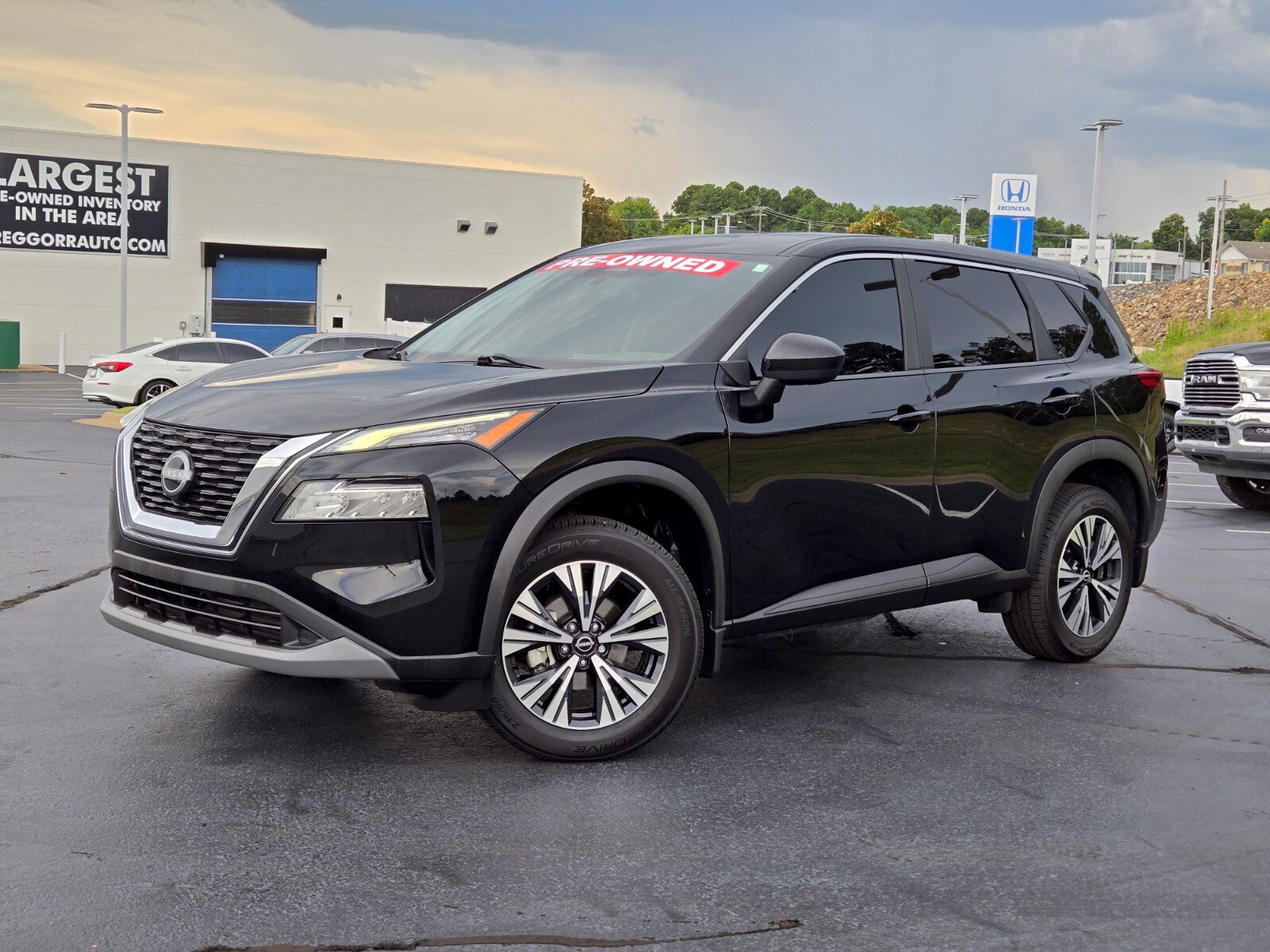 Used 2023 Nissan Rogue SV SUV
