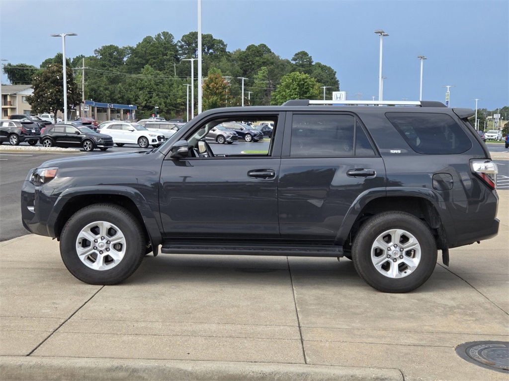 2024 Toyota 4Runner SR5 Premium photo 2