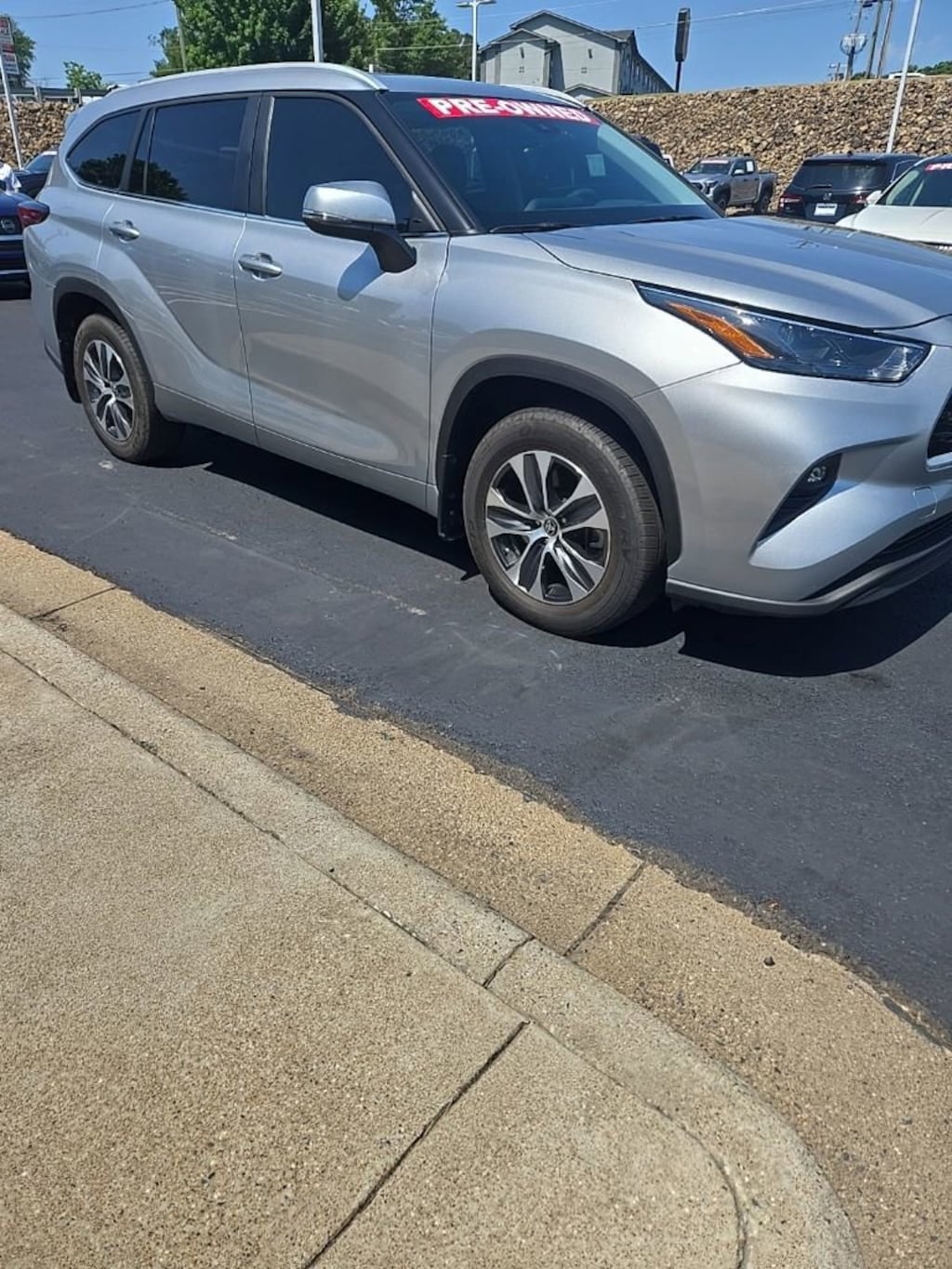 Used 2023 Toyota Highlander XLE SUV