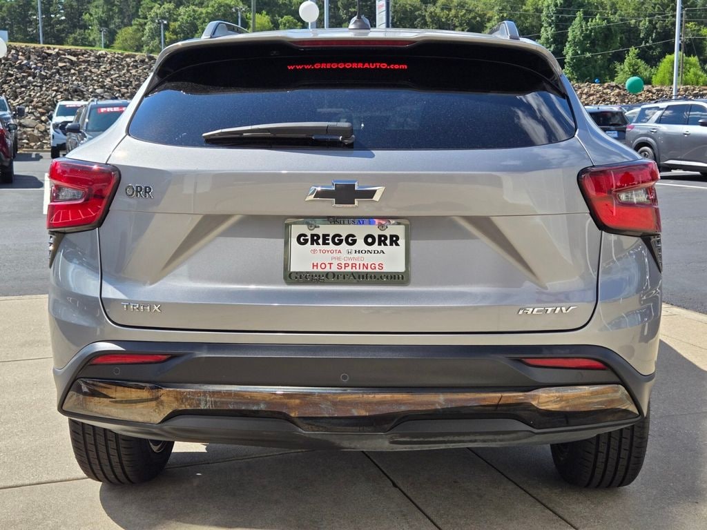 Used 2025 Chevrolet Trax Activ SUV