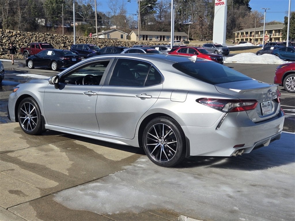 Used 2024 Toyota Camry Hybrid SE Sedan