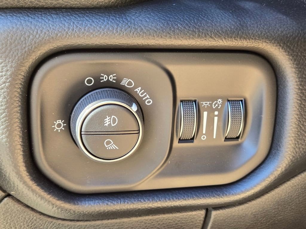 2022 RAM Ram 1500 Pickup Laramie - Photo 39