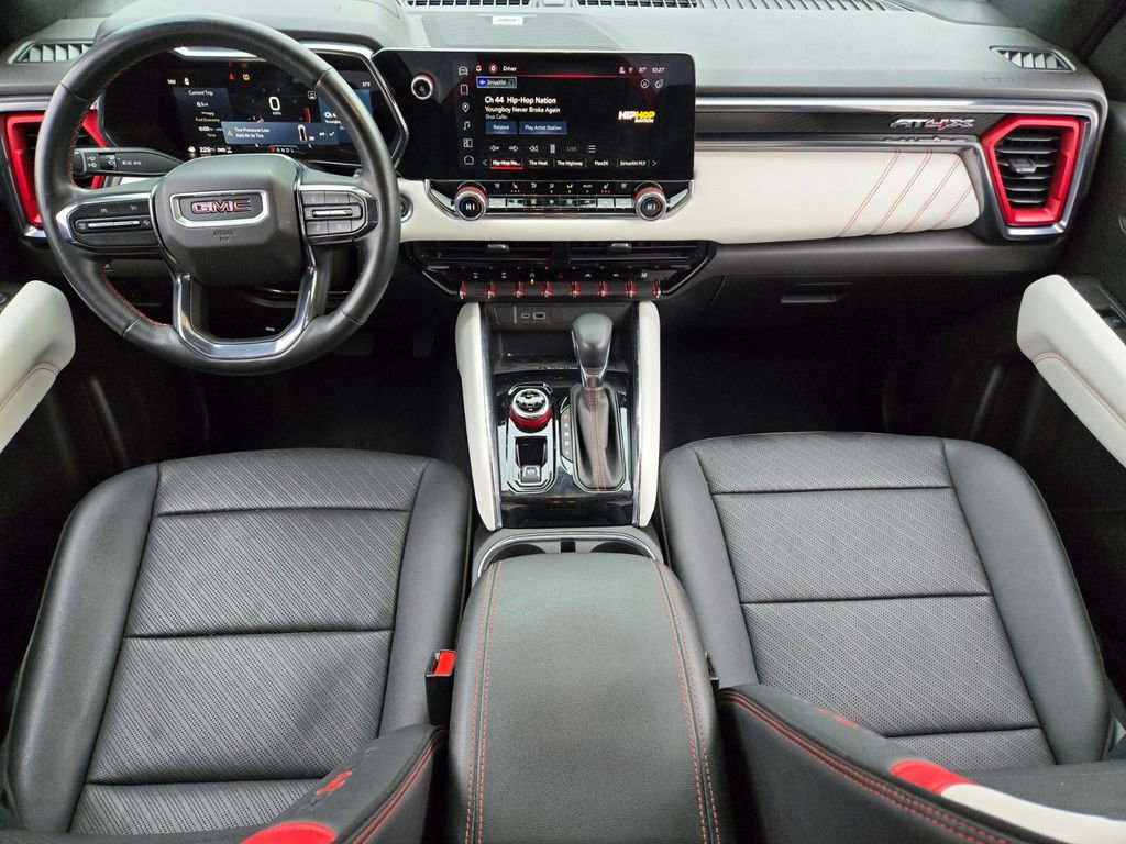 2024 GMC Canyon AT4X - Photo 17