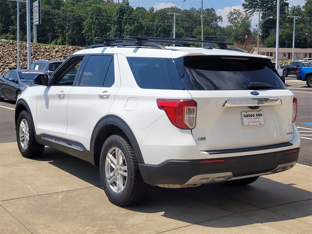 2022 Ford Explorer XLT photo 2