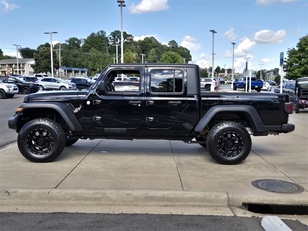 Used 2020 Jeep Gladiator Sport Truck Crew Cab