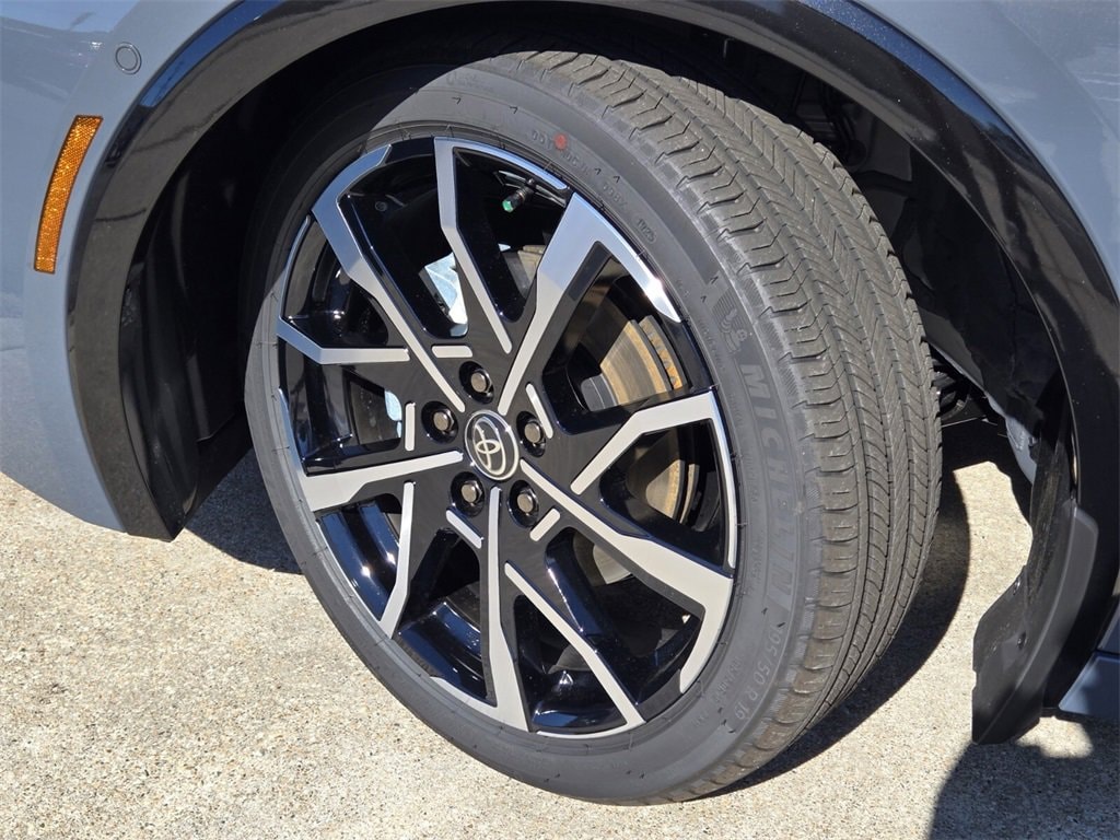 New 2026 Toyota Prius Plug-in Hybrid XSE Premium Hatchback