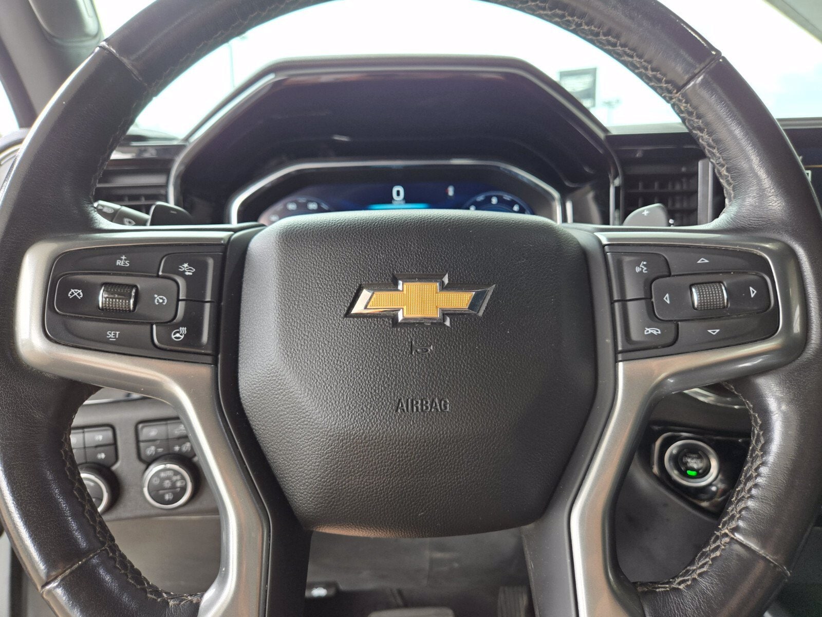2023 Chevrolet Silverado 1500 LTZ - Photo 30