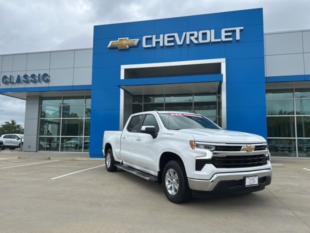 Used 2024 Chevrolet Silverado 1500 LT Truck