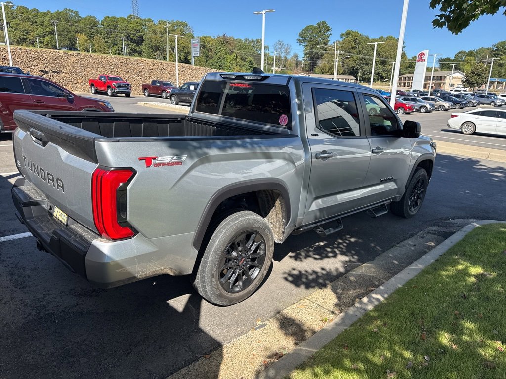 2024 Toyota Tundra SR5 photo 3
