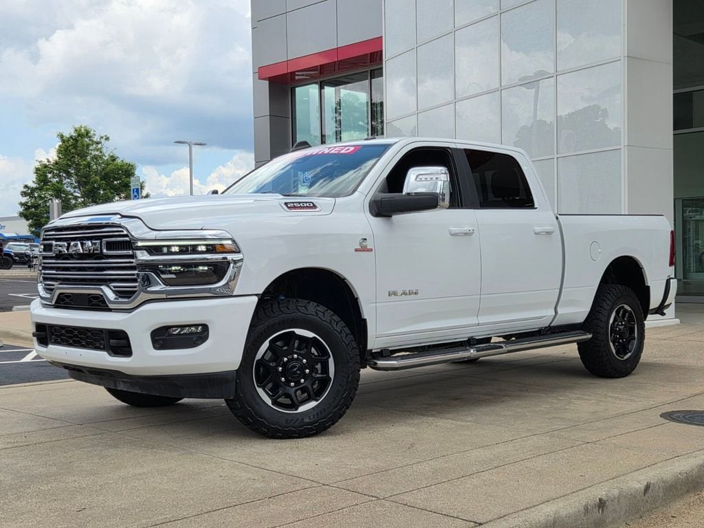 2025 RAM 2500 Laramie 4X4 Crew Cab SWB's photo