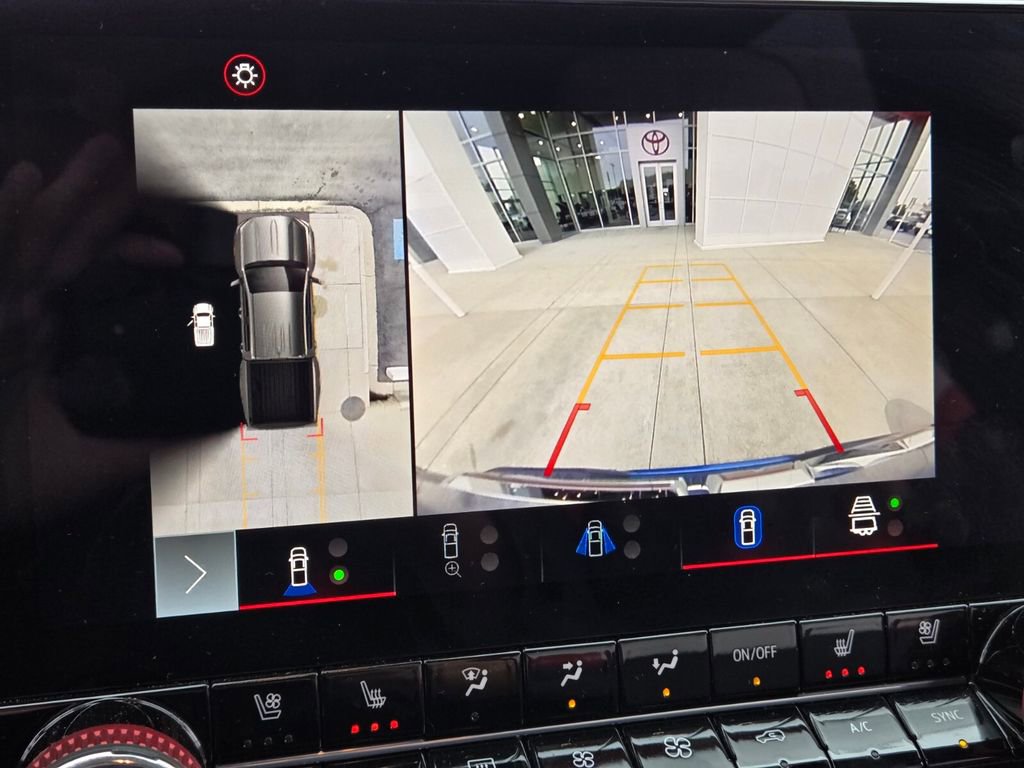 2024 GMC Canyon AT4X - Photo 27