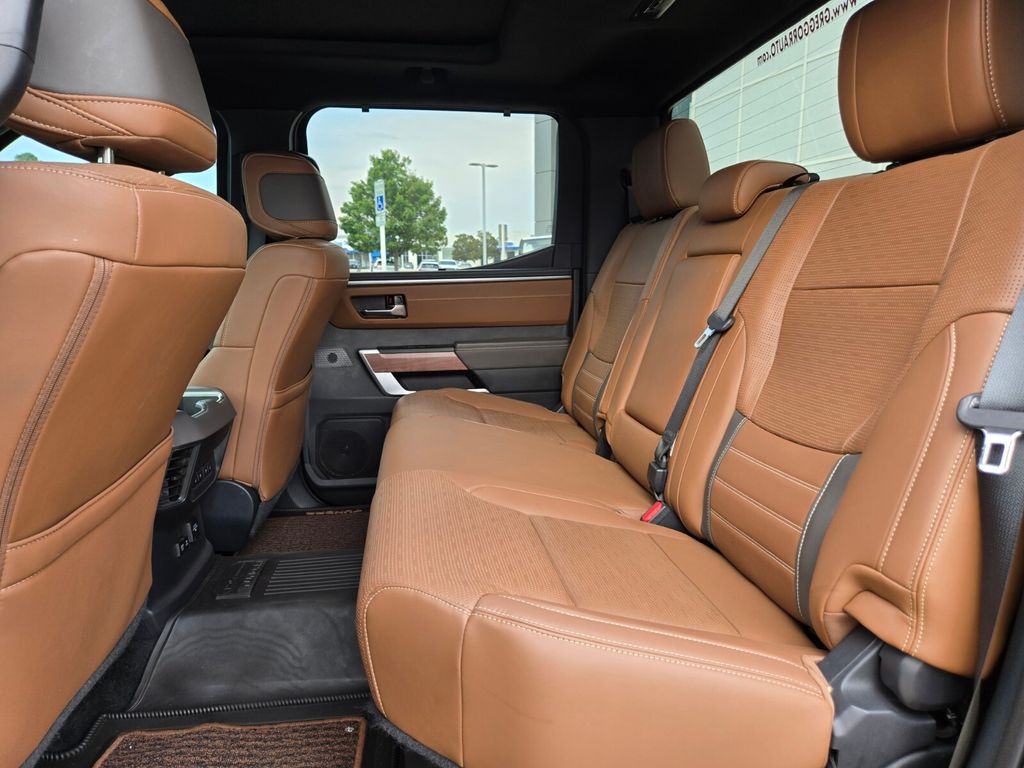 2024 Toyota Tundra 1794 Edition - Photo 14