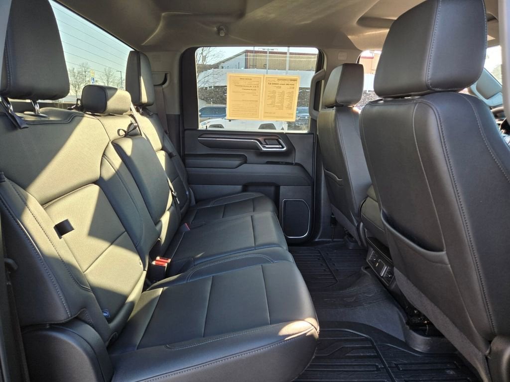 2024 GMC Sierra 2500HD SLT - Photo 21