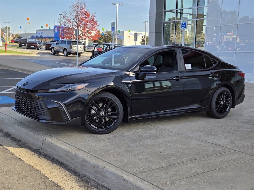 New 2026 Toyota Camry SE Sedan