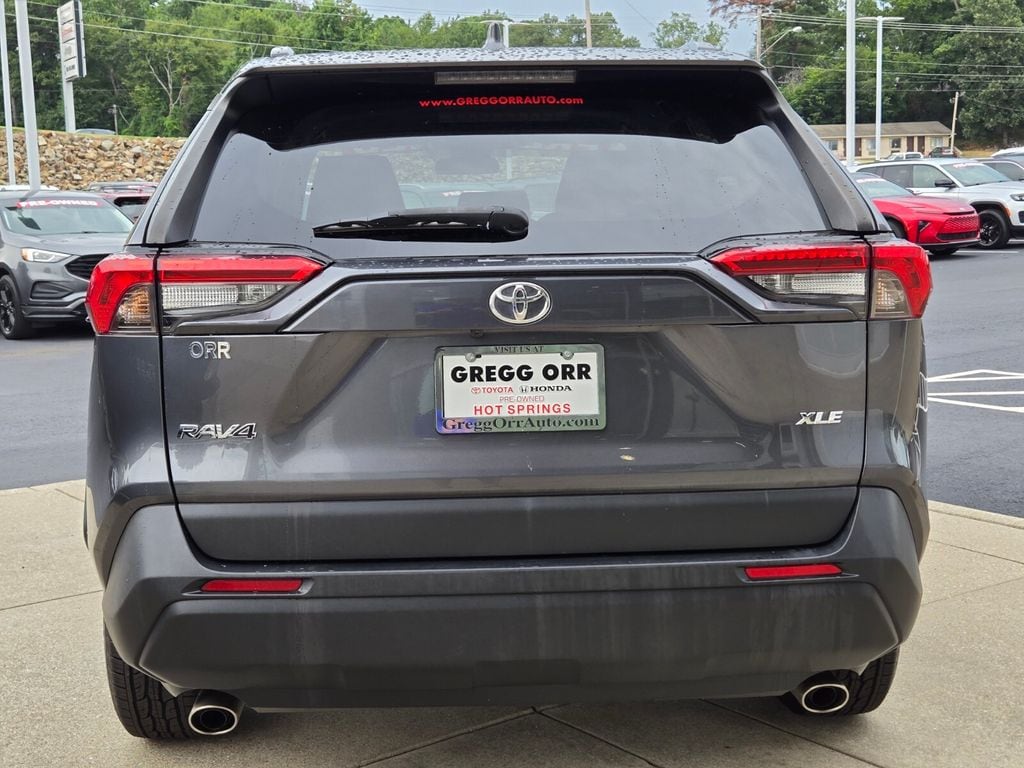 Used 2021 Toyota RAV4 XLE SUV