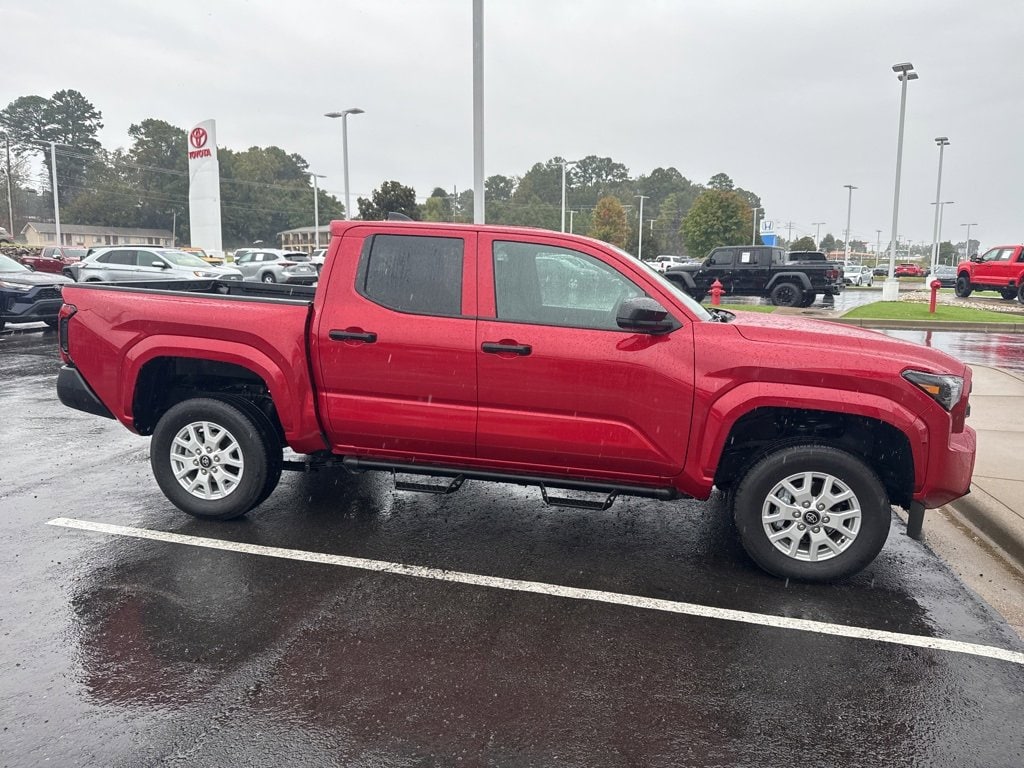 Used 2025 Toyota Tacoma SR Truck Double Cab