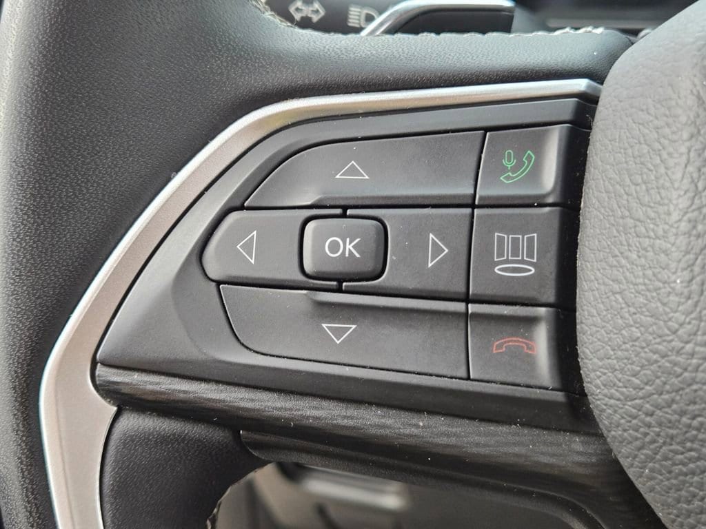 2024 Jeep Grand Cherokee L Laredo - Photo 29