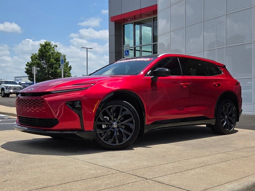 2025 Toyota Crown Signia SUV 