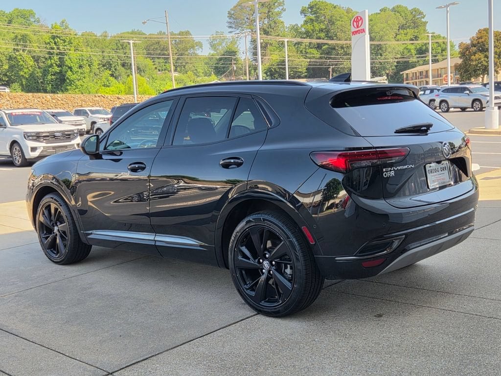 Used 2022 Buick Envision Essence SUV